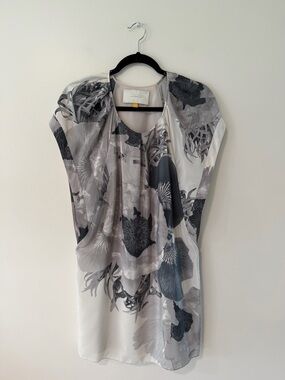 Anthropologie 100% Silk Leifsdottir Abstract Floral Y2K Mini Dress Women’s 0